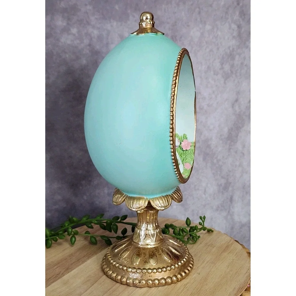 Easter Diorama Green Gold Sheep Lamb Cross Figurine Pedestal Resin 10